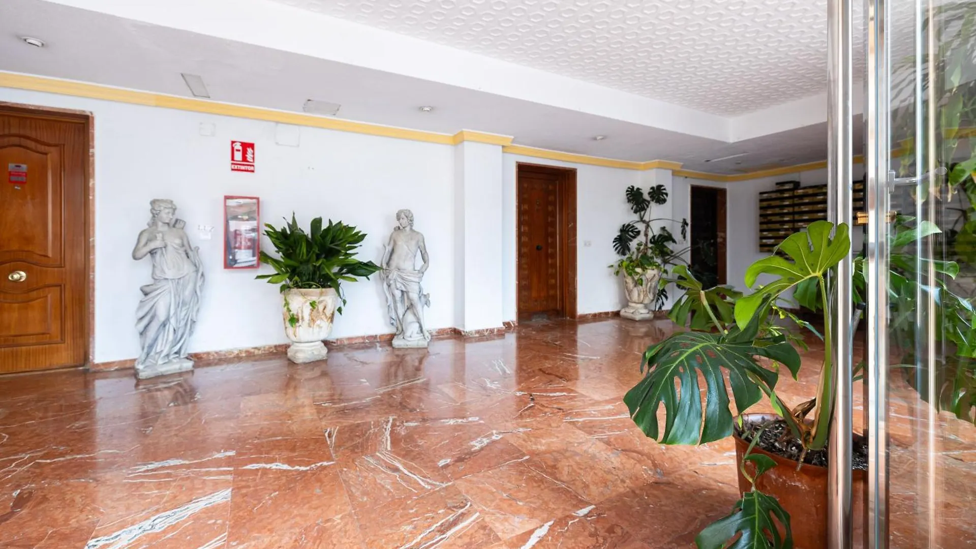 Holidays2Benalmadena Marysol Studio Aacc And Pool Apartment Benalmadena